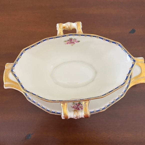 Vintage Czechoslovakian Handled Gravy Boat With Under Tray - Picture 4 of 7